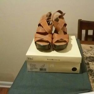 Women's Shoes